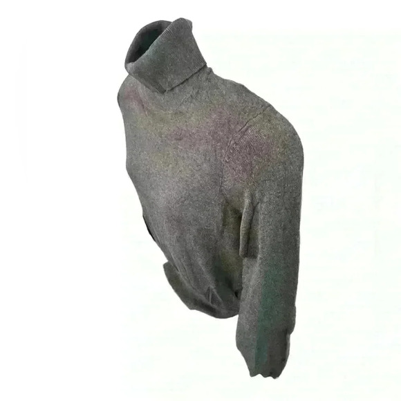 Women's H&M Soft Gray Turtle Neck Long Sleeve Size S Small New w/o Tags Sweater - Picture 6 of 10